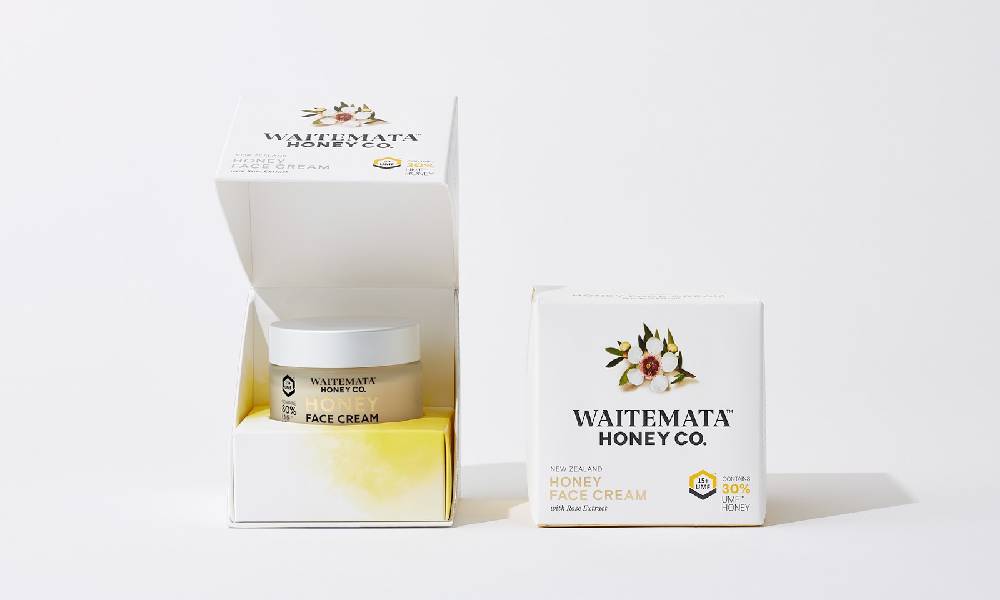 9e2f4545ff7a17688d116d1a2ecf39a11628160059.jpg best-face-cream-packaging-design-2.jpg